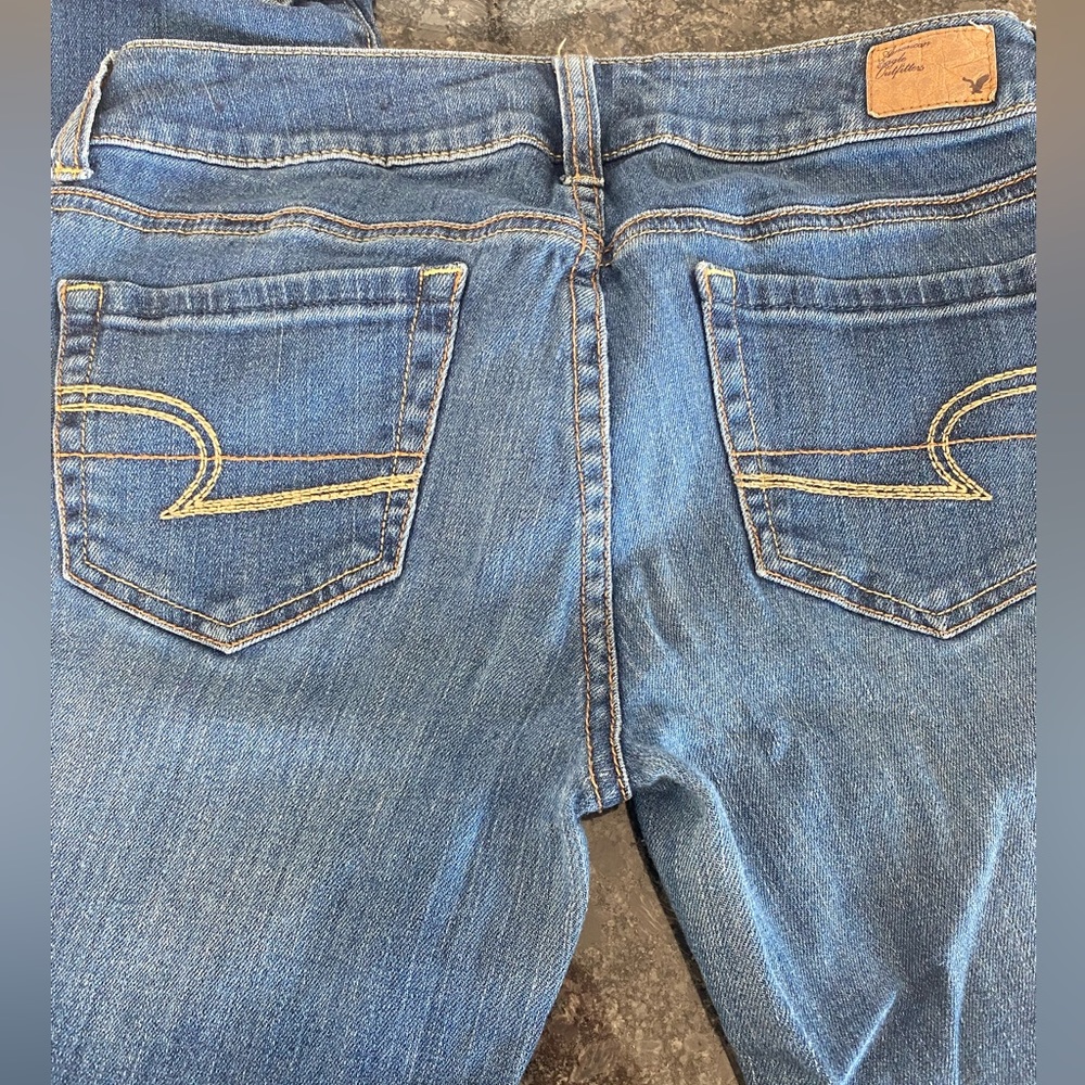 American Eagle favorite boyfriend size 4 short